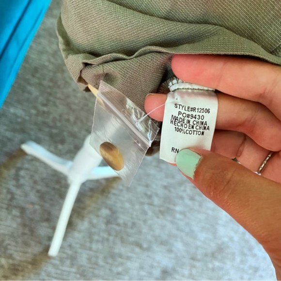 Entro | Sweeter Days Utility Puff Sleeve Retro Button Down Romper Olive Green - Picture 12 of 14